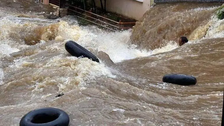 Flooding in Italy prompts evacuations