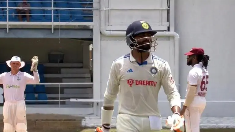 ‘DRS glitch’ called out as Ravindra Jadeja’s dismissal after Windies review stirs frenzy ravindra jadeja, WI vs IND 2nd Test