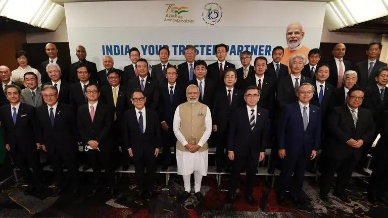 PM Modi meets Japanese CEOs for round-table; highlights 'ease of business in India' PM Modi