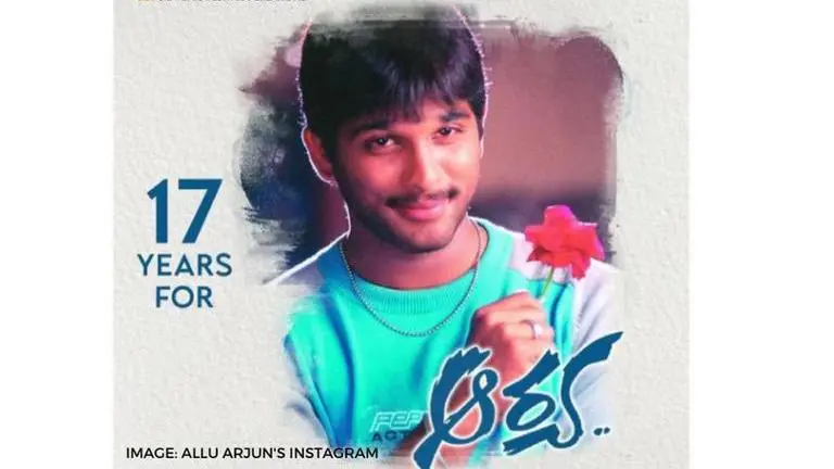 Allu Arjun's 'Arya' clocks 17 years of its release; a look at the film's best moments Allu Arjun