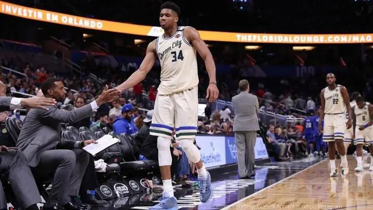 Giannis Antetokounmpo pledges $100,000 to Chase Center during Coronavirus lockdown Giannis Antetokounmpo