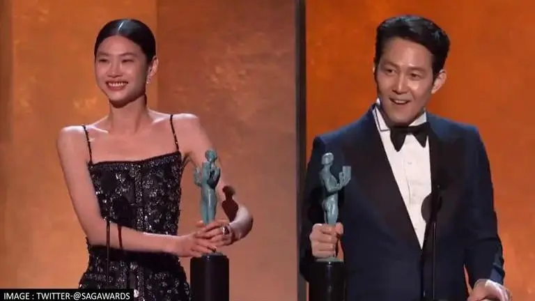 'Squid Game' stars Lee Jung Jae & Jung Ho Yeon give emotional speech at SAG Awards Jung Ho Yeon, Lee Jung Jae, Squid Game, Squid Game at SAG Awards