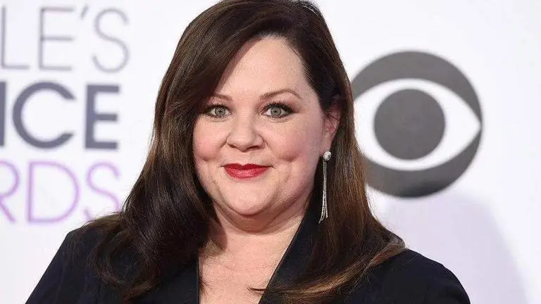 The Starling trailer: McCarthy hopes fans get the meaning behind fight against a bird The Starling