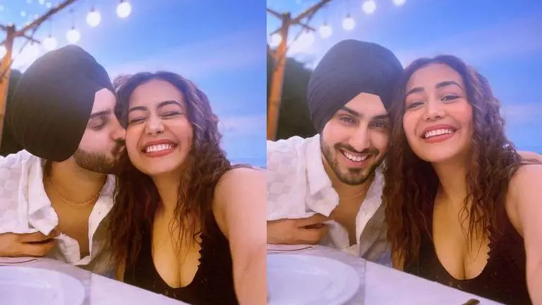 Neha Kakkar drops mushy photos with husband Rohanpreet Singh amid split rumours Neha Kakkar