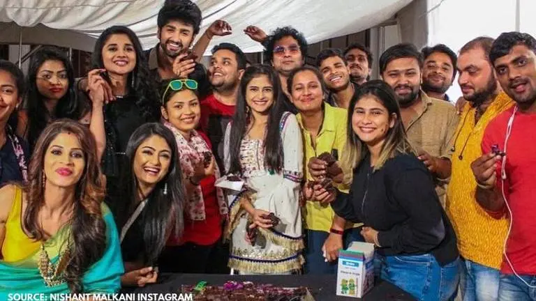 Guddan Tumse Na Ho Payega written update Mar 23: Avinash & Ganga get insulted at the party guddan tumse na ho payega written updates