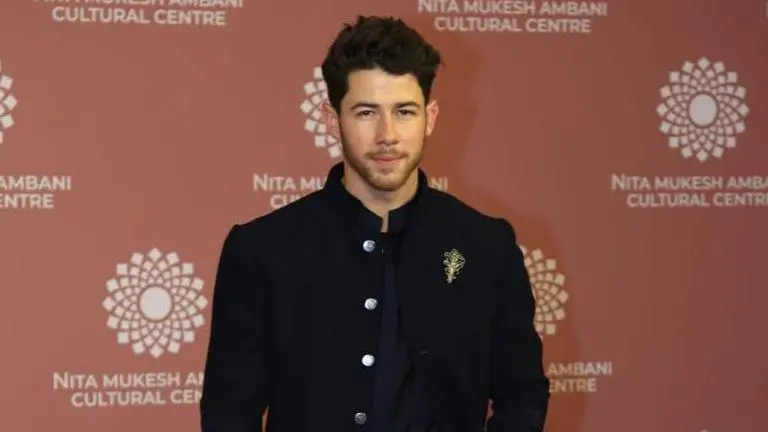 Nick Jonas along with brothers Joe Jonas and Kevin Jonas to perform in Mumbai? Jonas Brothers