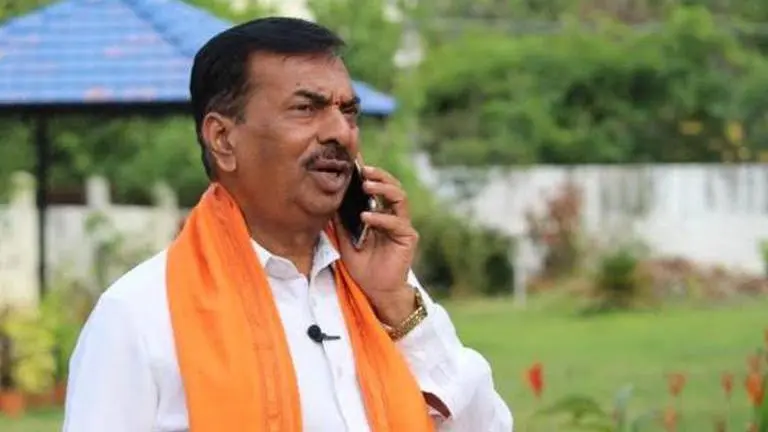 Karnataka Polls: Resignation spree continues in BJP as miffed Ayanur Manjunath quits party Ayanur Manjunath