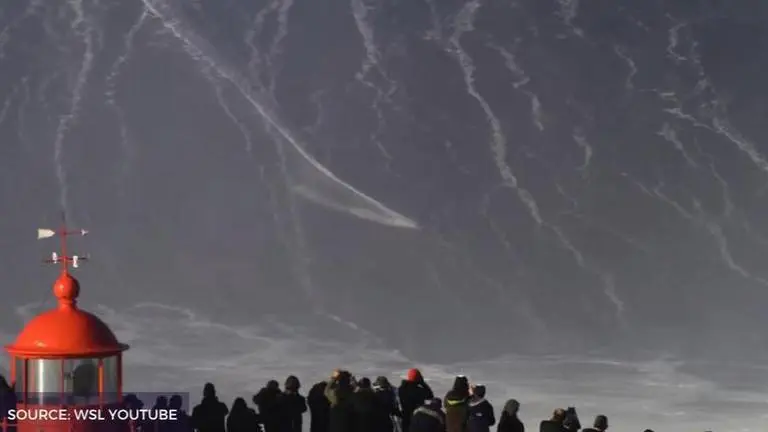 When German pro surfer Sebastian Steudtner rode a wave over 115 feet tall; WATCH Sebastian Steudtner