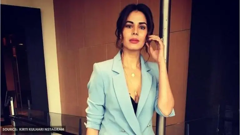 Kirti Kulhari's school friend reveals she was a top-notch Badminton player back then; See kirti kulhari