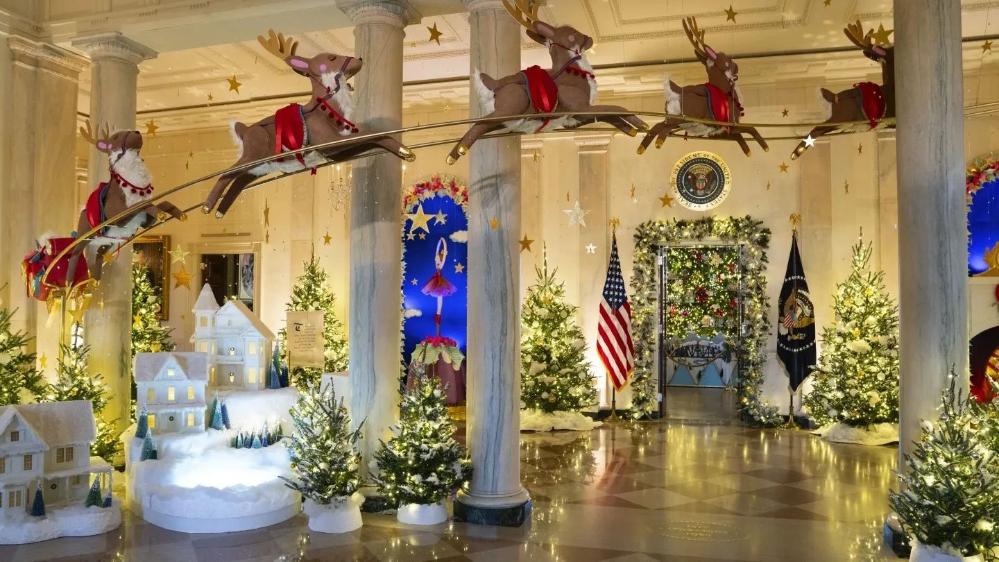  White House halls ahead of holidays.
