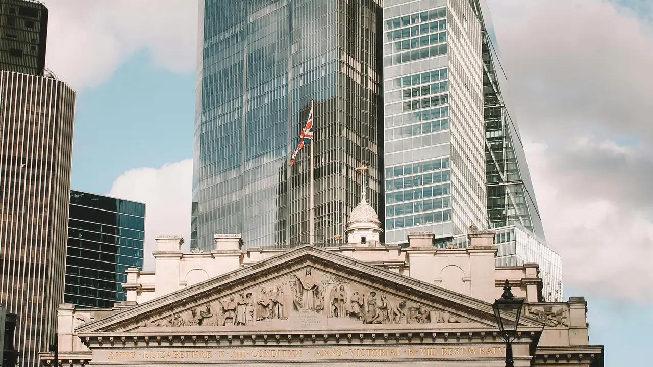 Economists and the Bank of England expected a slightly higher inflation rate.