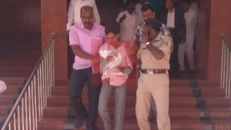 Karnataka Lokayukta Vishwanath Shetty stabbed in Bengaluru Karnataka Lokayukta Vishwanath Shetty stabbed in Bengaluru