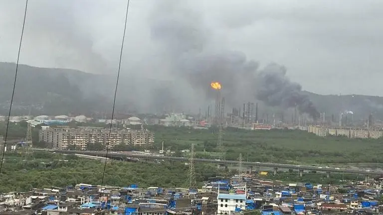 BPCL Fire: 43 injured after loud explosion and fire at Bharat Petroleum's plant in Mumbai's Mahul. LIVE updates here BPCL Fire: 43 injured after loud explosion and fire at Bharat Petroleum's plant in Mumbai's Mahul. LIVE updates here
