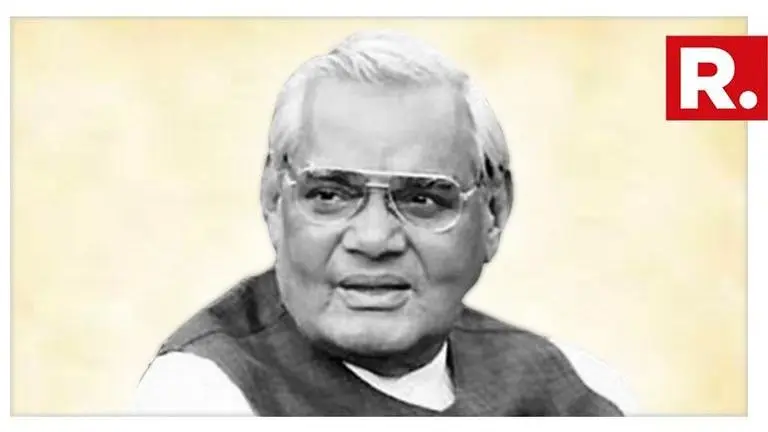 Tributes pour in as former Prime Minister Atal Bihari Vajpayee passes away at 93. LIVE UPDATES HERE