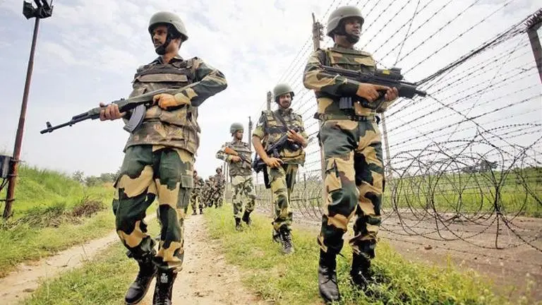 Brutality on Indian BSF Jawan | Soldier's throat slit by Pakistani troops; high alert sounded along border Brutality on Indian BSF Jawan | Soldier's throat slit by Pakistani troops; high alert sounded along border