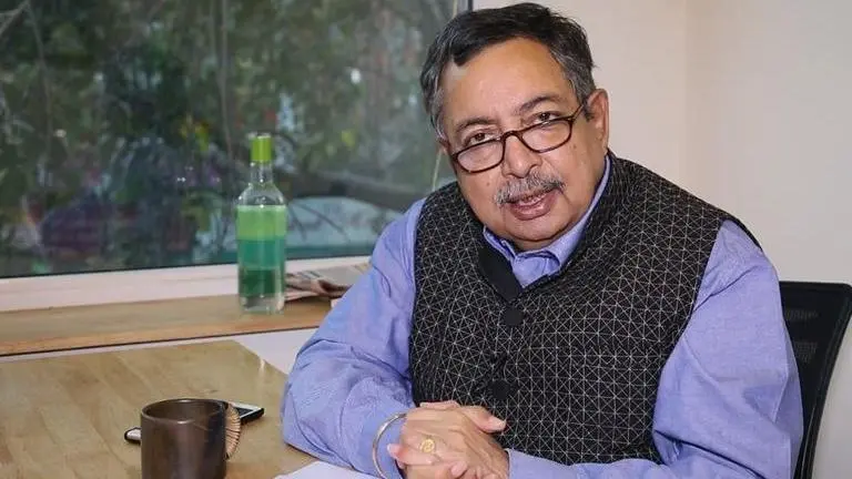 #MeToo : Vinod Dua Responds To Allegations, Says It Is Baseless And The Figment Of Someone's Imagination #MeToo : Vinod Dua Responds To Allegations, Says It Is Baseless And The Figment Of Someone's Imagination