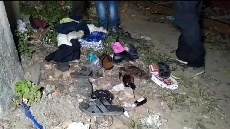 Santragachi stampede | Casualties at railway station near Howrah: LIVE Updates Santragachi stampede | Casualties at railway station near Howrah: LIVE Updates