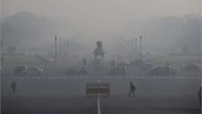 Delhi Continues To Choke With Very Poor Air Quality, Five Areas Record Severe Pollution: Authorities Delhi Continues To Choke With Very Poor Air Quality, Five Areas Record Severe Pollution: Authorities