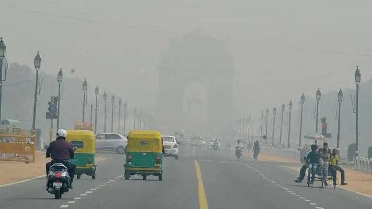 Artificial rain likely in Delhi this week to tackle air pollution. Here's how it'll work Artificial rain likely in Delhi this week to tackle air pollution. Here's how it'll work