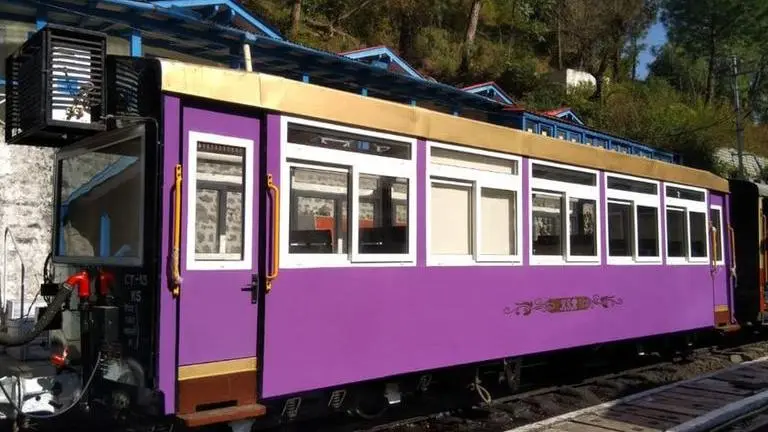 Railways to run glass-enclosed vistadome coach in Kalka-Shimla route in next 10 days Railways to run glass-enclosed vistadome coach in Kalka-Shimla route in next 10 days