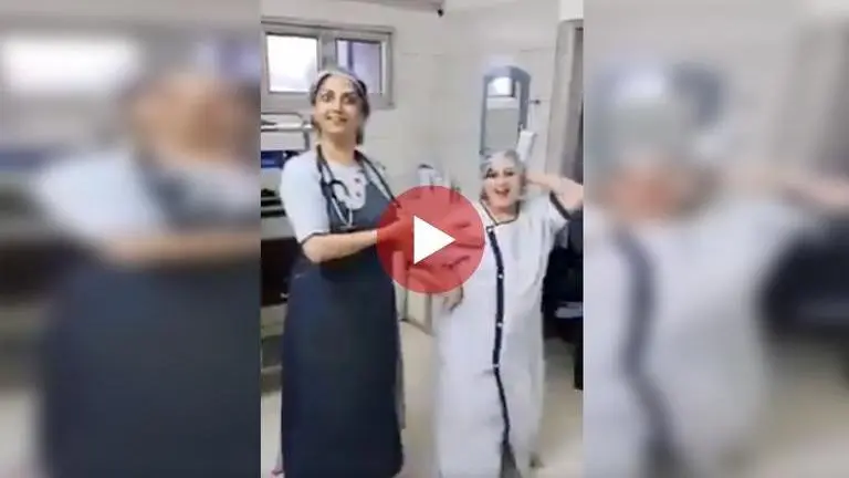 VIRAL: Video of 'to-be-mommy' dancing with her doctor moments before her delivery is winning hearts VIRAL: Video of 'to-be-mommy' dancing with her doctor moments before her delivery is winning hearts