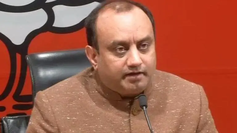 Congress giving cover fire to Christian Michel to protect Gandhi family: BJP spokesperson Sudhanshu Trivedi Congress giving cover fire to Christian Michel to protect Gandhi family: BJP spokesperson Sudhanshu Trivedi