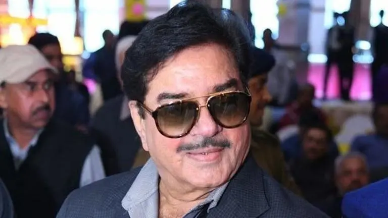 No more VIP privileges for Shatrughan Sinha at Patna airport. Details here