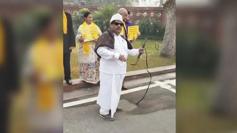 TDP MP dresses up as former Tamil Nadu CM MGR, plays his song in Lok Sabha as part of protest seeking special category status for Andhra Pradesh