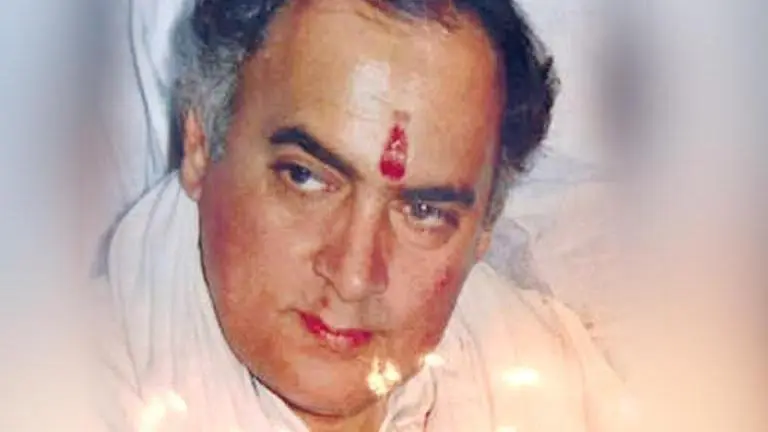 Rajiv Gandhi assassination case convict Nalini writes to governor, informs she is ready to die with fasting if the decision is not taken to release them