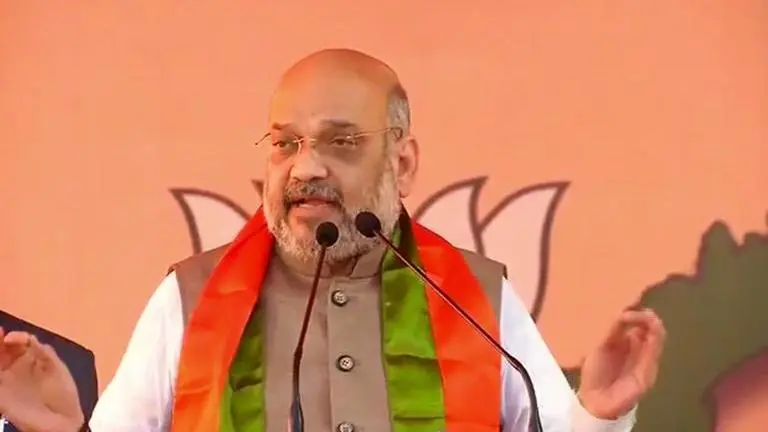 Amit Shah slams Congress for accusing PM of not giving due importance to Pulwama attack Amit Shah slams Congress for accusing PM of not giving due importance to Pulwama attack