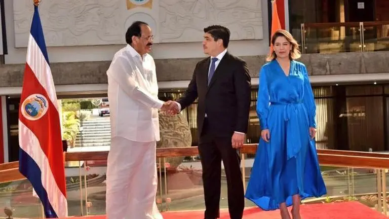 Vice President M Venkaiah Naidu holds talks with Costa Rica President Carlos Alvarado Quesada, seeks investment from Costa Rican companies Vice President M Venkaiah Naidu holds talks with Costa Rica President Carlos Alvarado Quesada, seeks investment from Costa Rican companies