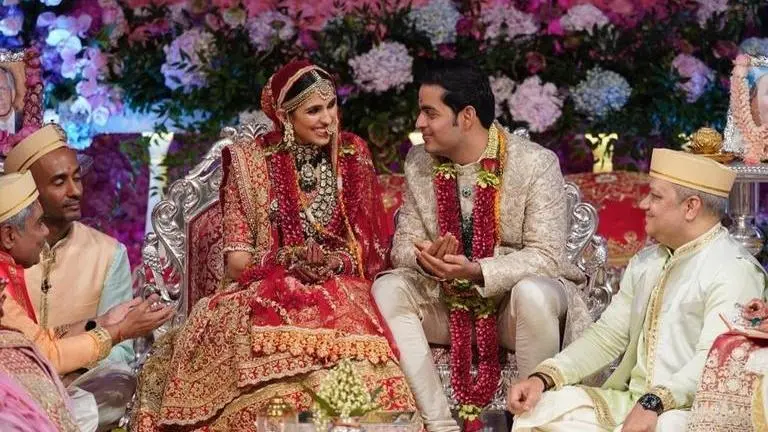REVEALED: This designer crafted the wedding outfits of Akash Ambani and Shloka Mehta, read all details here REVEALED: This designer crafted the wedding outfits of Akash Ambani and Shloka Mehta, read all details here