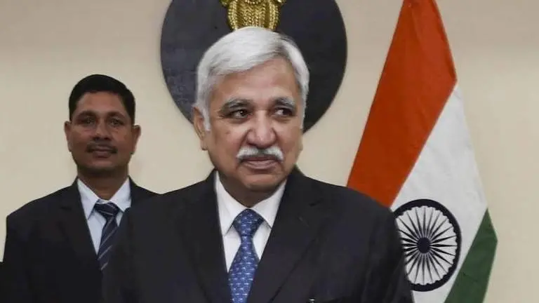 CEC Sunil Arora meets Special Central Observers for J&K tasked with assessing situation ahead of Lok Sabha 2019 polls