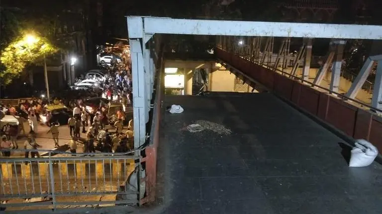 Auditor of the collapsed CST bridge, Neeraj Desai arrested by Mumbai Police