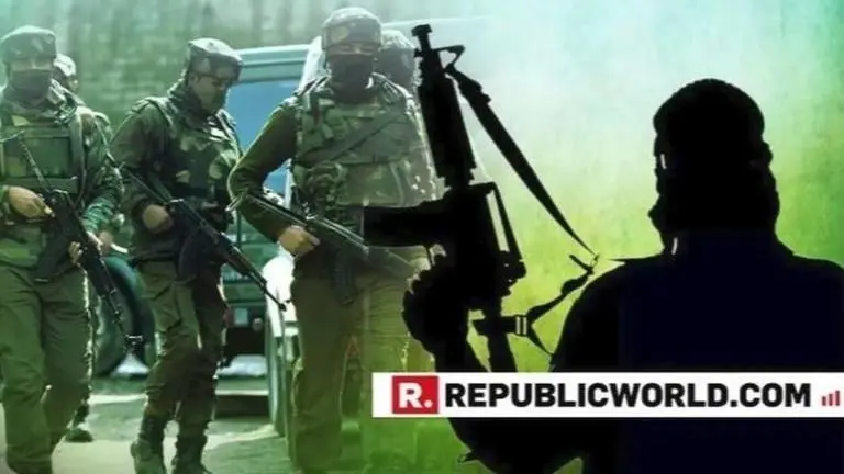 Encounter breaks out at J&K's Hajin, security forces rescue 5 civilian hostages, neutralise LeT terrorist