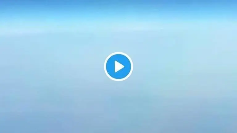 VIRAL: Airline pilot records stunning video of ISRO's PSLV launch as rocket streaks past VIRAL: Airline pilot records stunning video of ISRO's PSLV launch as rocket streaks past