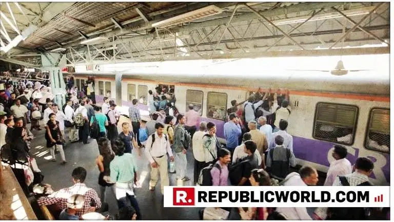 Mumbai local derailed after short circuit was spotted, services affected Mumbai local derailed after short circuit was spotted, services affected