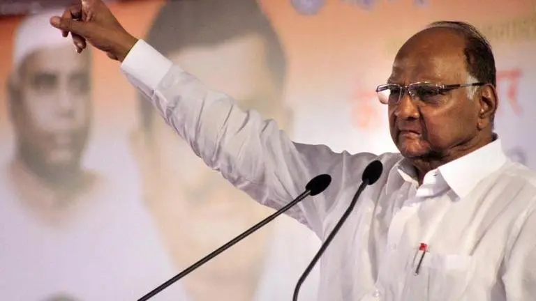 Sharad Pawar was invited to VVIP section, not fifth row, clarifies Rashtrapati Bhavan