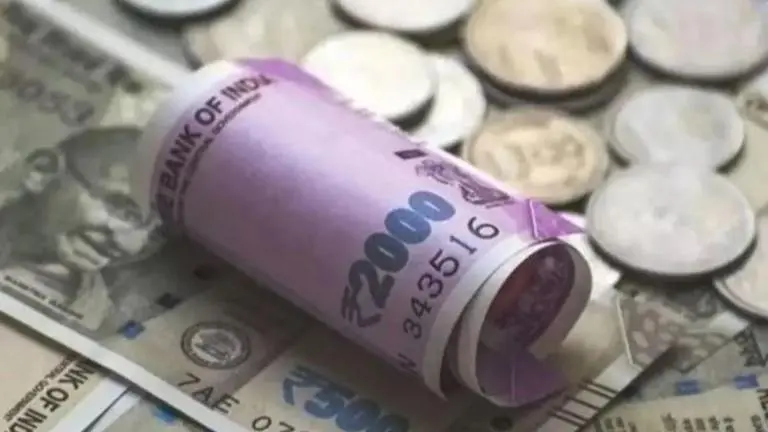 Rupee slips 19 paise to 69.45 vs USD in early trade ahead of RBI policy outcome. Rupee slips 19 paise to 69.45 vs USD in early trade ahead of RBI policy outcome.
