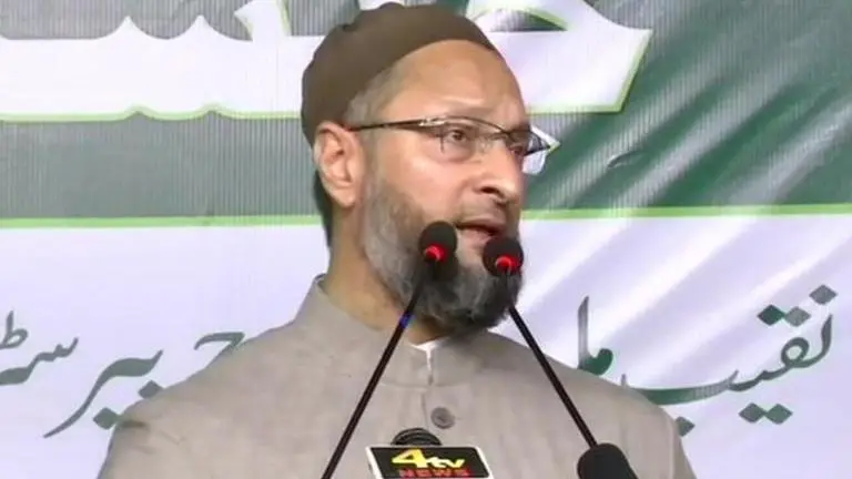 Horrific Aligarh Murder: Asaduddin Owaisi makes shocking political & communal remark over heinous case, city remains tense Horrific Aligarh Murder: Asaduddin Owaisi makes shocking political & communal remark over heinous case, city remains tense