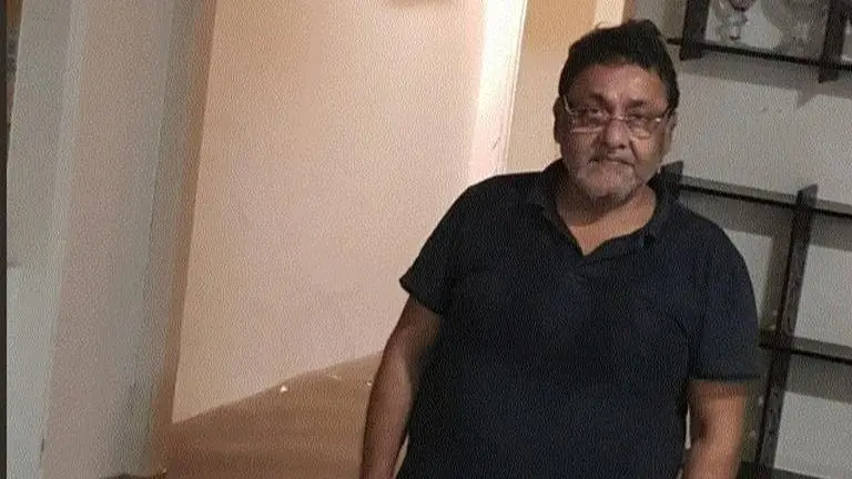 Mumbai Rains flood NCP leader Nawab Malik's house, 'thanks BMC,' he says taking a jibe at BJP-Shiv Sena dispensation Mumbai Rains flood NCP leader Nawab Malik's house, 'thanks BMC,' he says taking a jibe at BJP-Shiv Sena dispensation