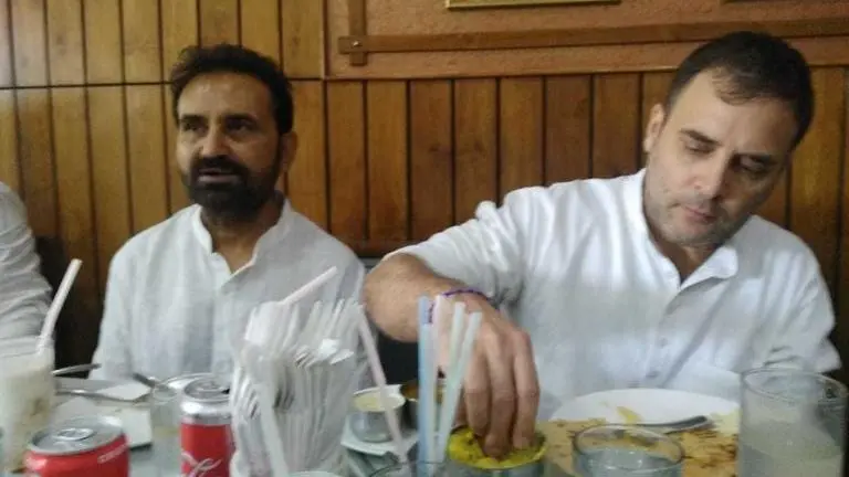 IN PICS: Rahul Gandhi feasts on dosa at lunch in Patna after being granted bail in 'all Modis are chors' defamation case IN PICS: Rahul Gandhi feasts on dosa at lunch in Patna after being granted bail in 'all Modis are chors' defamation case