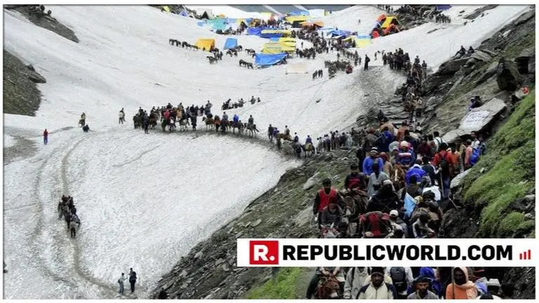 Amarnath Yatra resumes from Jammu, biggest batch of 7,993 pilgrims leaves for Kashmir Amarnath Yatra resumes from Jammu, biggest batch of 7,993 pilgrims leaves for Kashmir