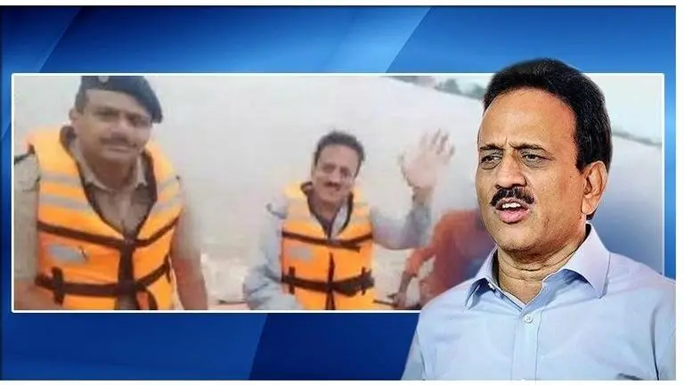 Maharashtra Floods: State water minister's insensitive selfie video during survey triggers furore