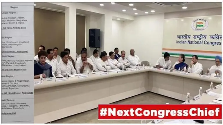 CWC splits into 5 huddles to discuss next Congress chief, all 3 Gandhis in separate groups, Full list accessed CWC splits into 5 huddles to discuss next Congress chief, all 3 Gandhis in separate groups, Full list accessed