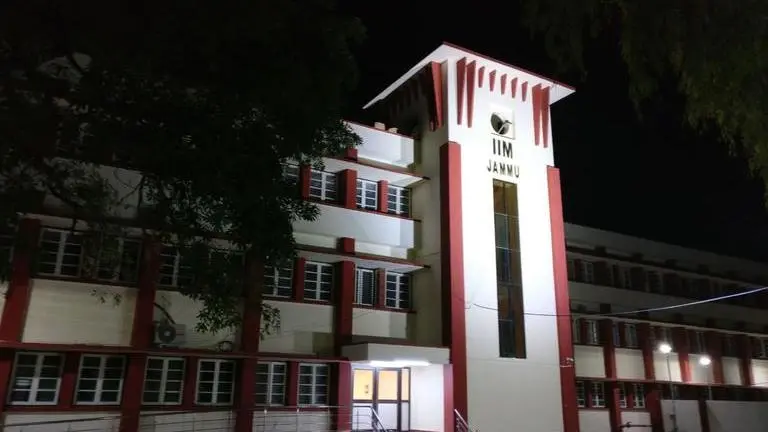 J&K's Article 370 abrogated, Centre approves IIM Jammu off-campus in Srinagar, allocates Rs 51.8 crore J&K's Article 370 abrogated, Centre approves IIM Jammu off-campus in Srinagar, allocates Rs 51.8 crore