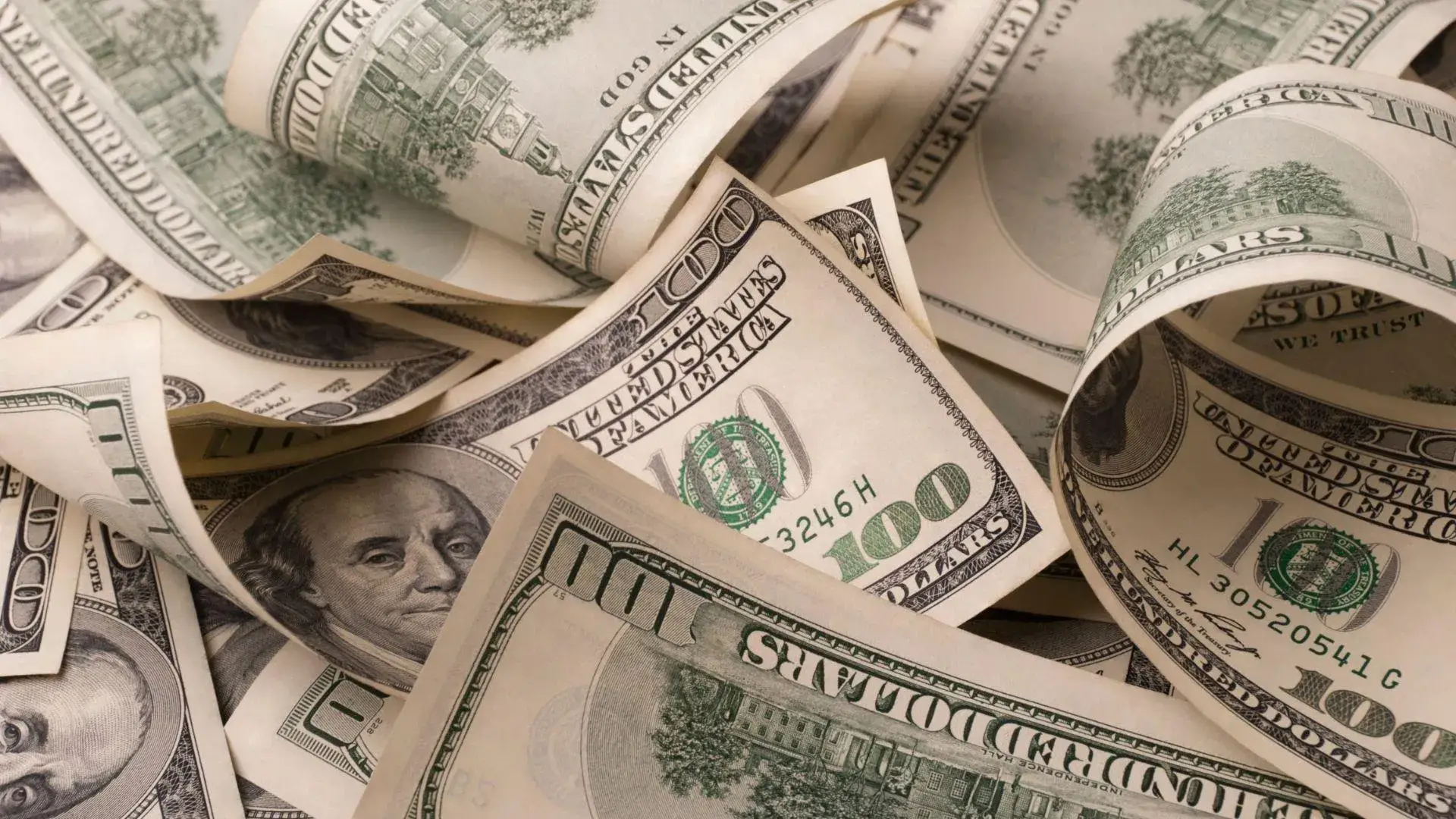 15 Dream Interpretations and Meanings When Dream About Money | Republic