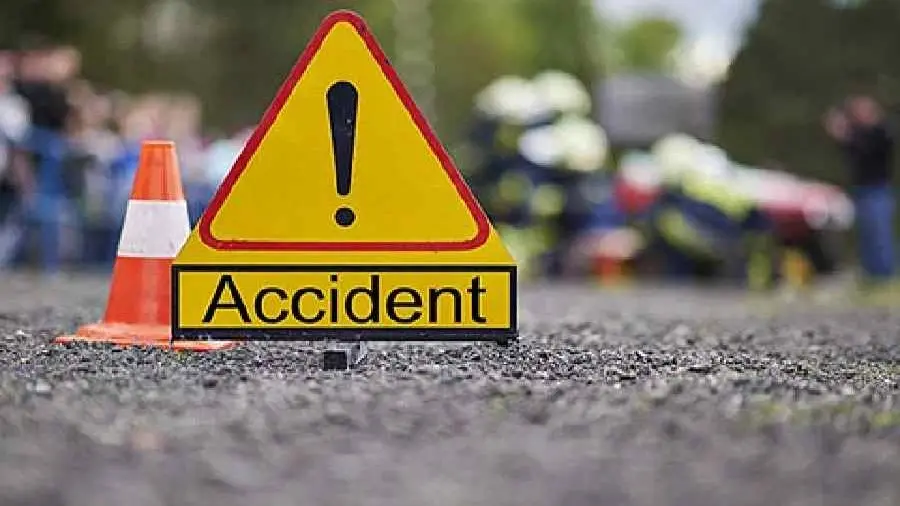 A Woman dies in road accident in Faridabad