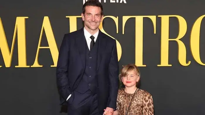 Bradley Cooper rushes out of Maestro press conference due to daughter Lea's emergency Bradley Cooper
