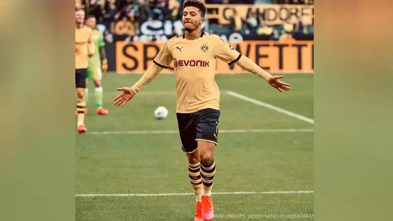 Man United to delay Jadon Sancho transfer by 12 months due to coronavirus crisis man united